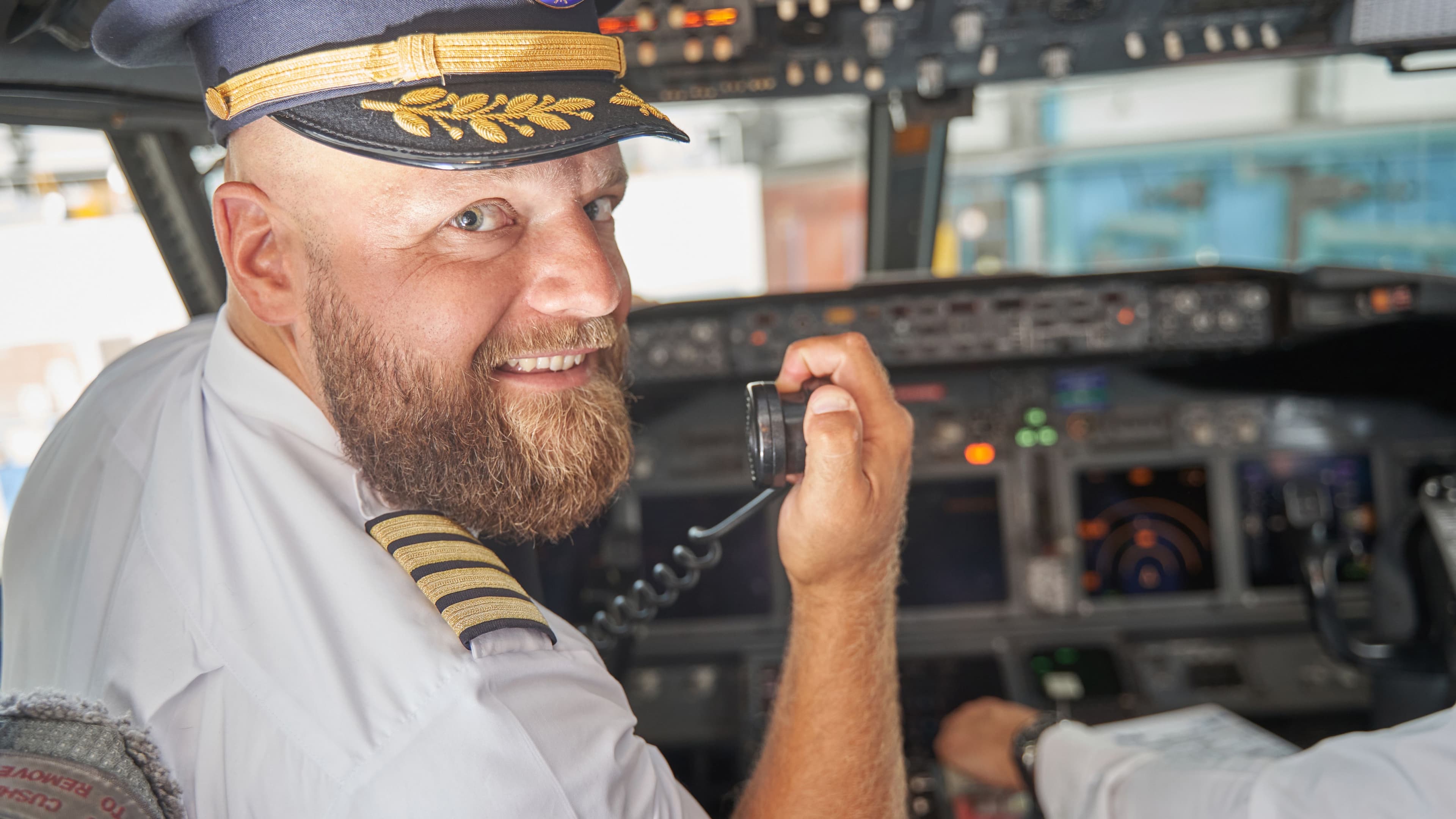 Building an Offline iOS-Based Aviation Platform for Onboard Pilot Operations